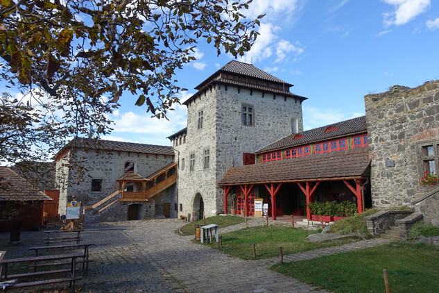 Kunětická hora